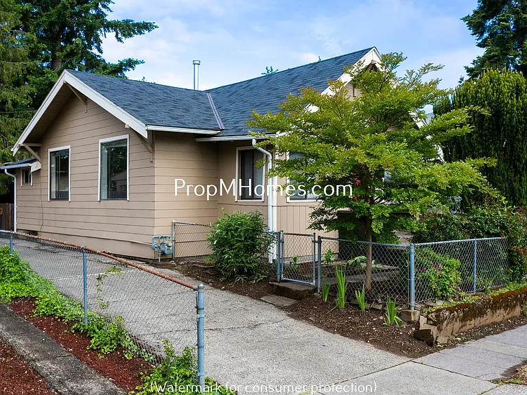 6721 SE 84th Ave — Photo 22