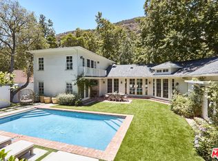 2774 Mandeville Canyon Rd, Los Angeles, CA 90049