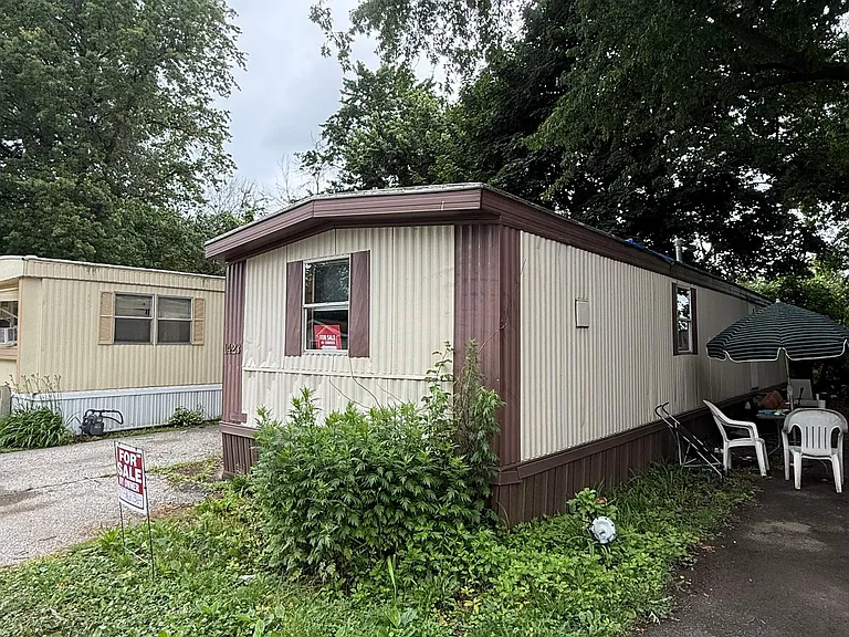 1425 Wana Dr #1423 — Photo 1