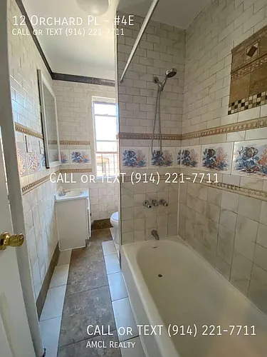 12 Orchard Pl #4E Photo 1