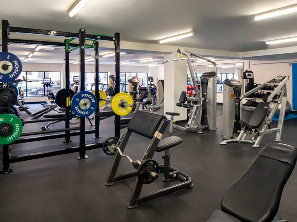 1133 Manhattan Avenue image 7 of 14