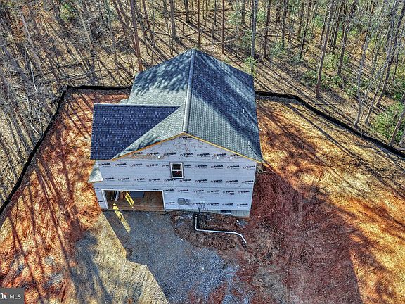 5th image of 10625 Plank Rd