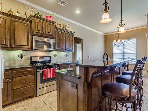 4th image of 2320 Makaila Way