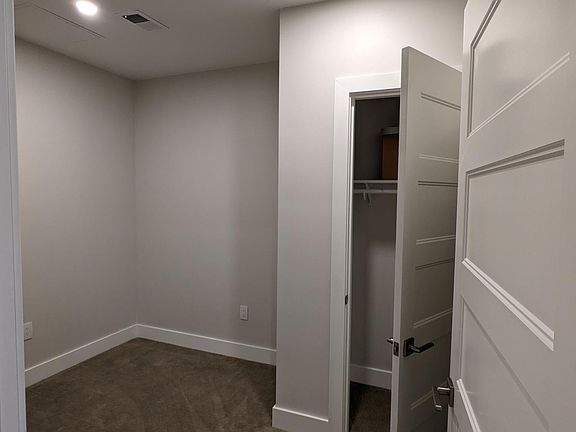 Office or second bedroom