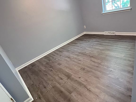 5th image of 1654 Townwood Ct
