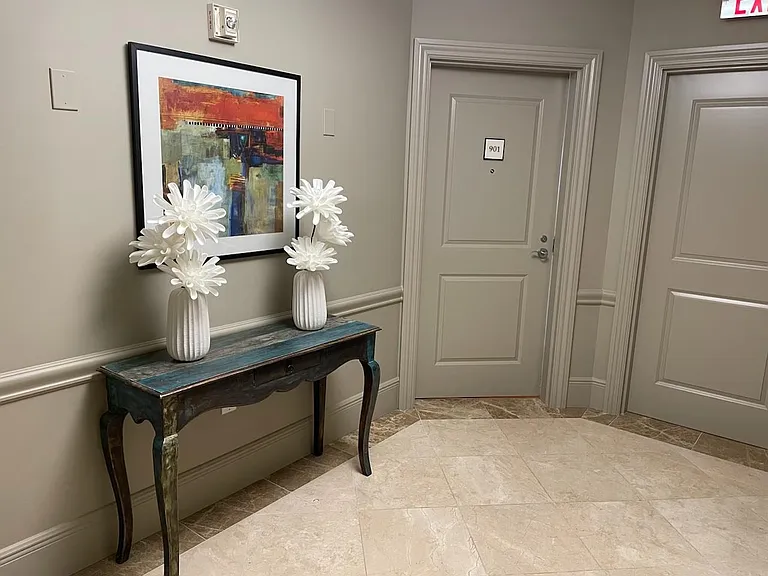 450 Knights Run Ave #901 — Photo 2