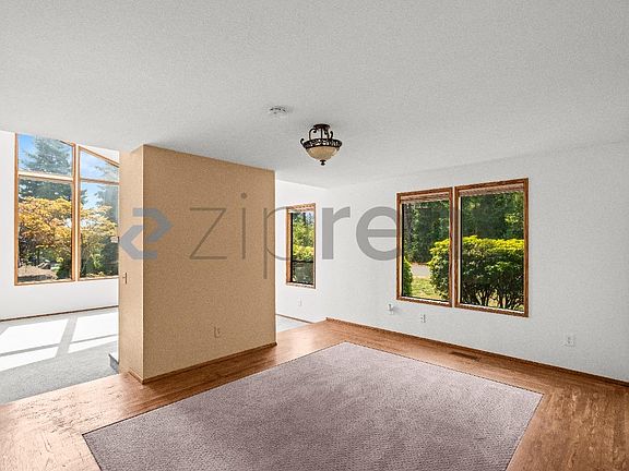 4th image of 4996 NW Francis Dr