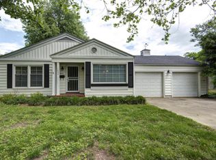 1633 E Bennett St, Springfield, MO 65804