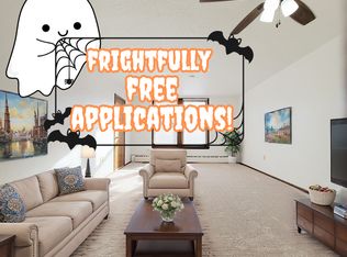 114 3rd St NW #114, Jamestown, ND 58401