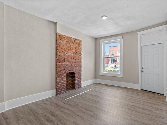 3rd image of 3226 Pennsylvania Ave #1F
