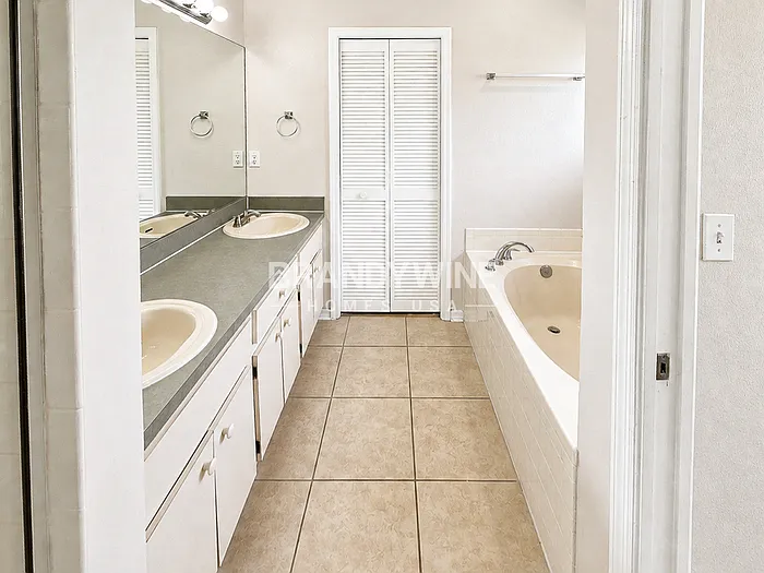 5851 Dorham Pl — Photo 11