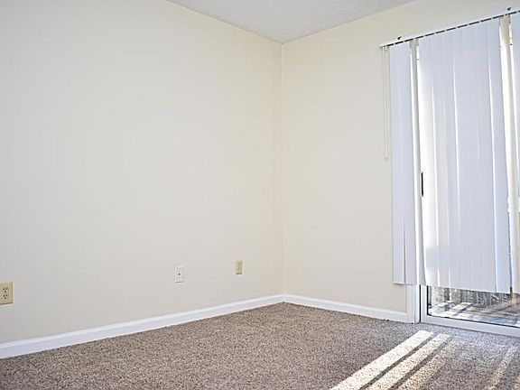 2nd image of 329 Boyd St APT 25