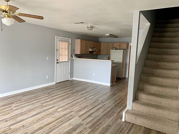 3rd image of 2199 Timberwood Cir N #3