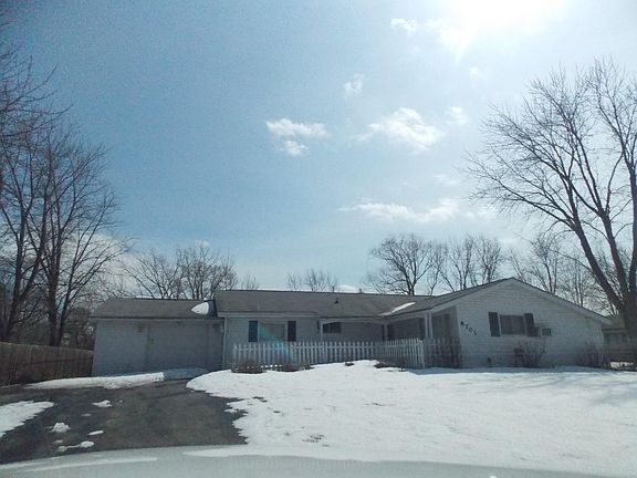3rd image of 8701 162nd St