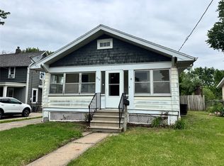 814 E Sheridan Ave, Des Moines, IA 50316