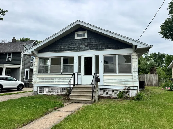 814 E Sheridan Ave, Des Moines, IA 50316