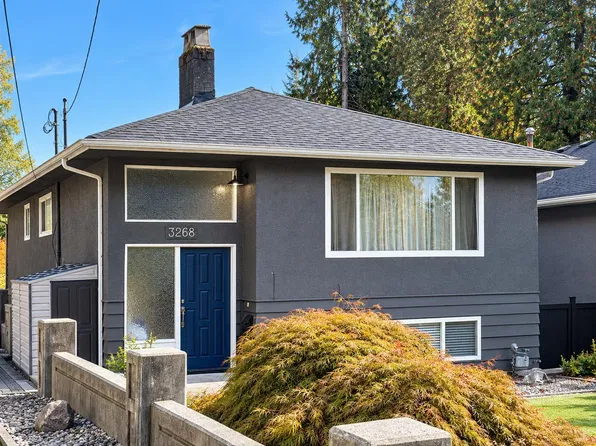3268 Royal Ave, North Vancouver, BC V7K 1Y8