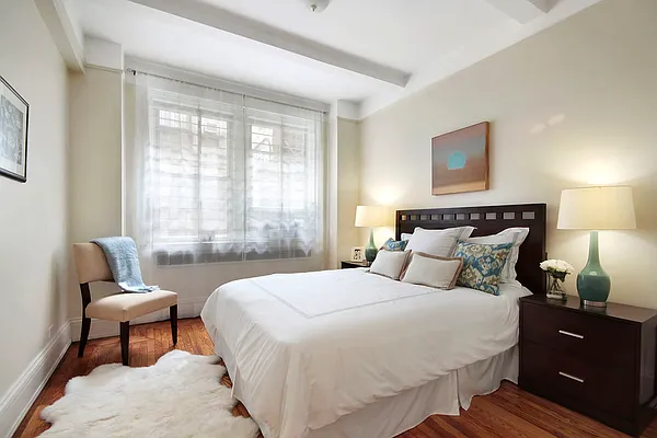 Sold by Corcoran | media 24