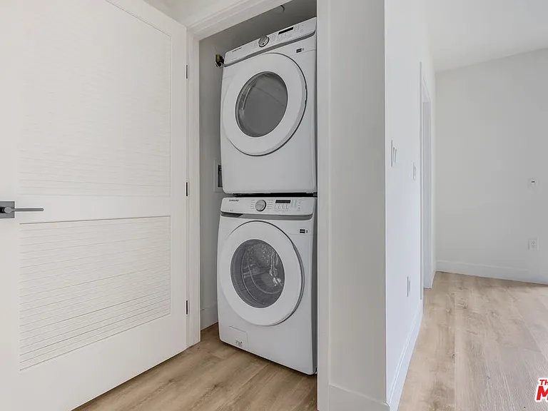 5657 Virginia Ave #202 — Photo 12