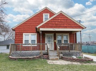 641 W New York St, Aurora, IL 60506