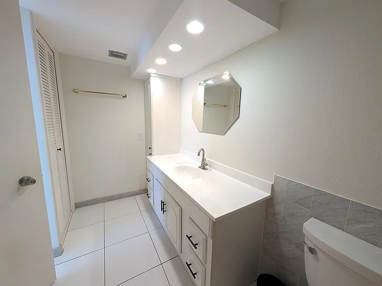 1012 N Ocean Blvd #602 — Photo 16