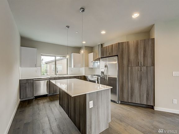 4th image of 16338 Main View Ln NE Lot 11