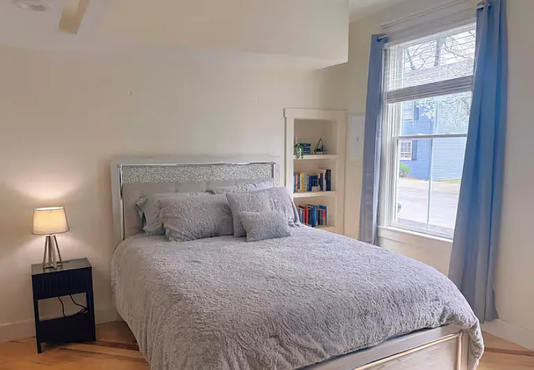 225 Pine St — Photo 14