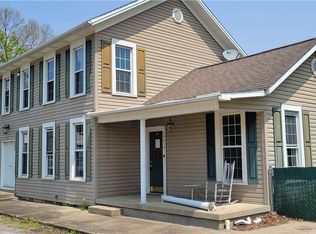 10654 Green St, East Rochester, OH 44625