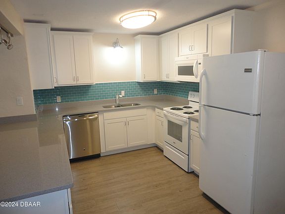 4th image of 1400 Richmond Ave