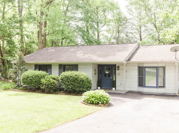 39 Southwicke Dr, Arden, NC 28704