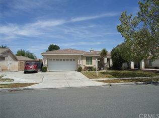 17370 Madrone St, Fontana, CA 92337