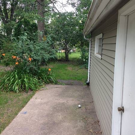 2nd image of 849 Starr Ave