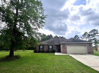 53 Camellia Rd, Carriere, MS 39426