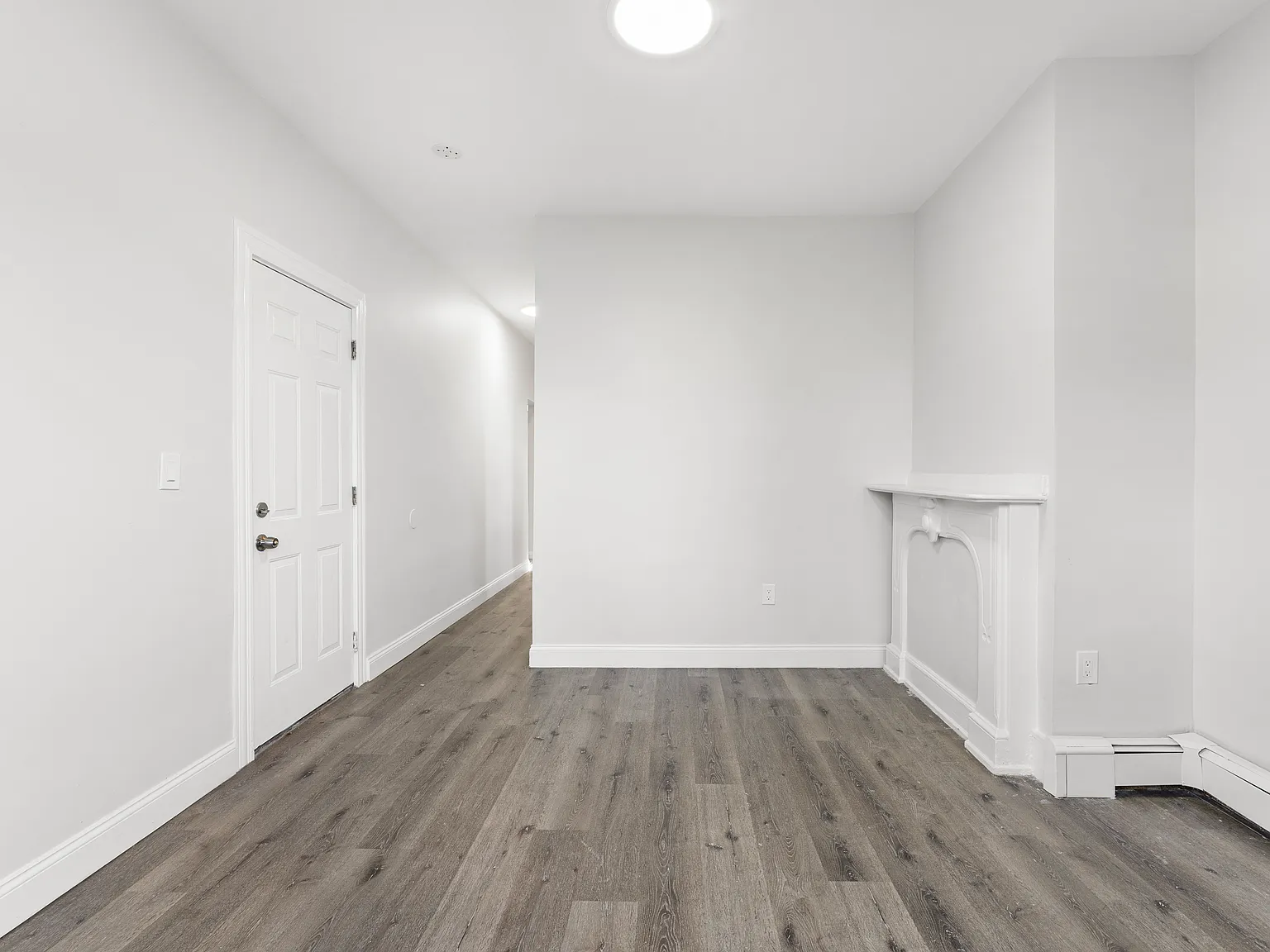 2 bed, $2,700 — Photo 4