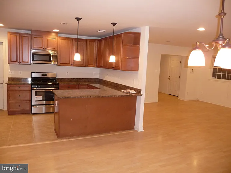 3517 Forest Dr — Photo 7