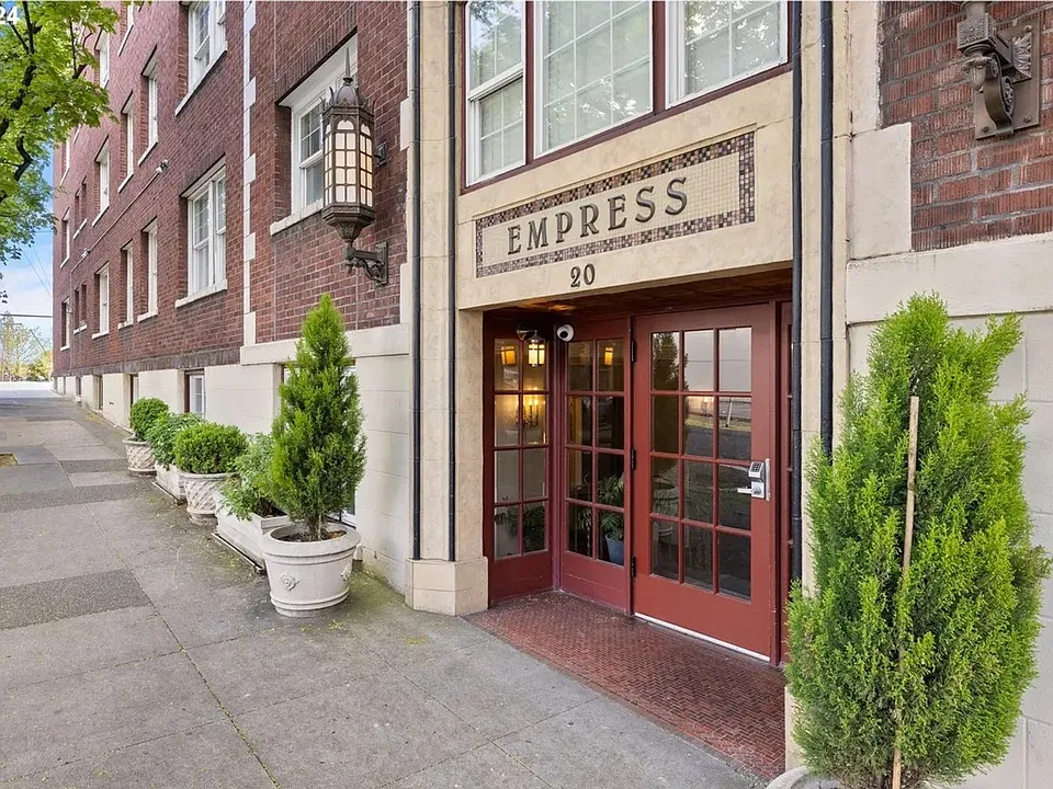 20 NW 16th Ave #1