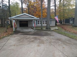 9580 E Colby Rd, Crystal, MI 48818