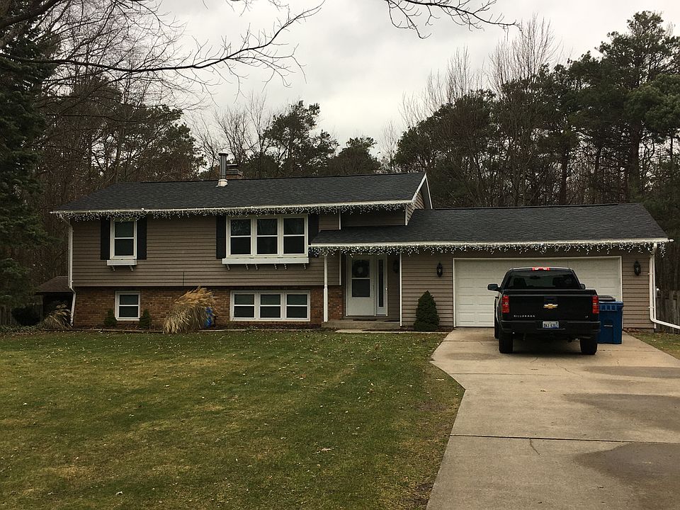 1st image of 15621 Ryan Dr