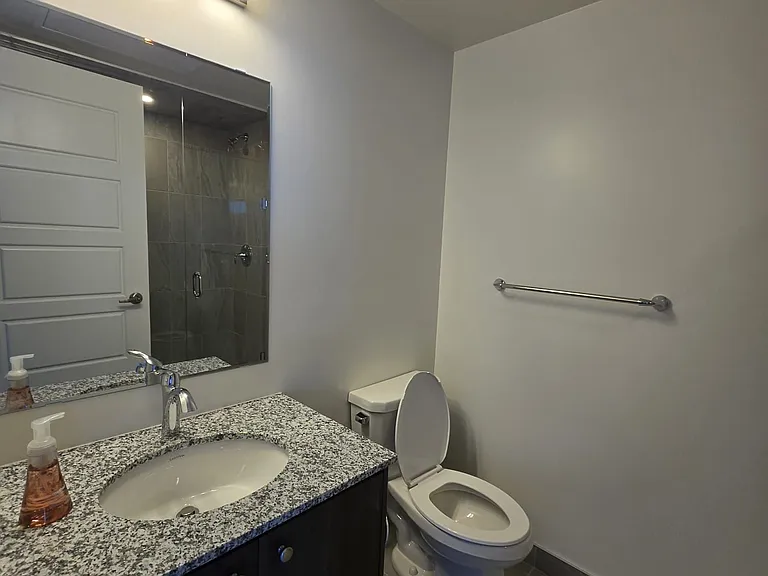 1415 Dundas St S #701 — Photo 9