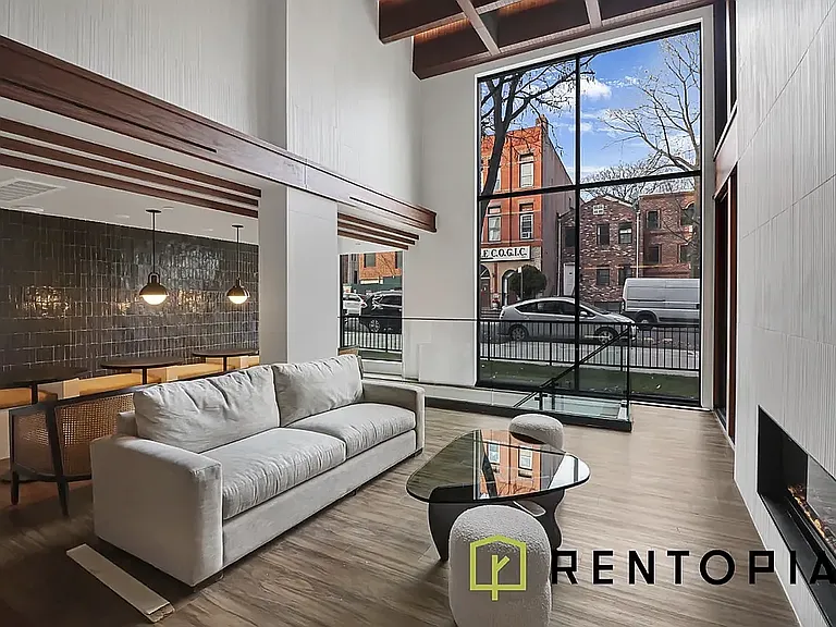 658 Madison St #4I — Photo 23