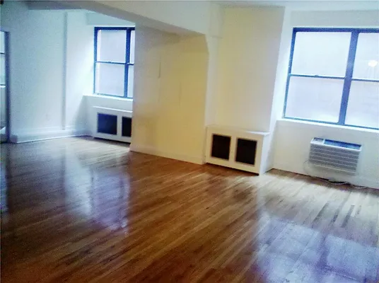 Rented by Mark David | media 47