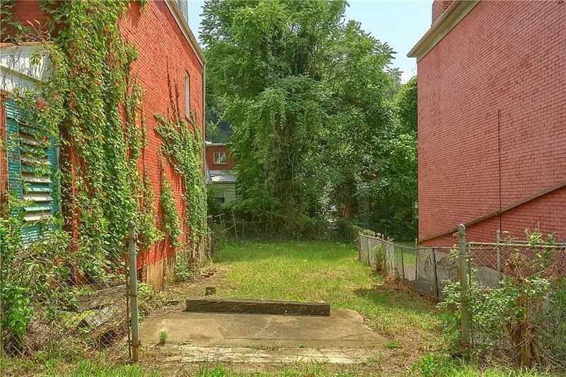 1st image of 8120 Frankstown Ave