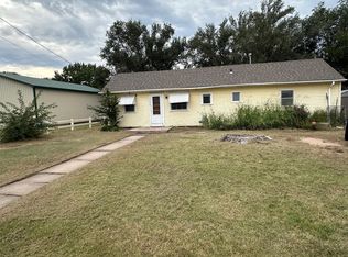 308 S Humbolt Ave, Ellinwood, KS 67526