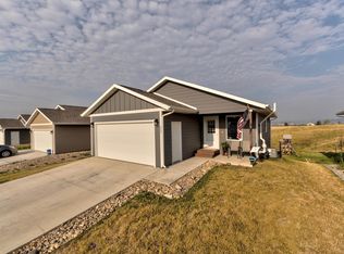 629 Diamond Ridge Blvd, Rapid City, SD 57703