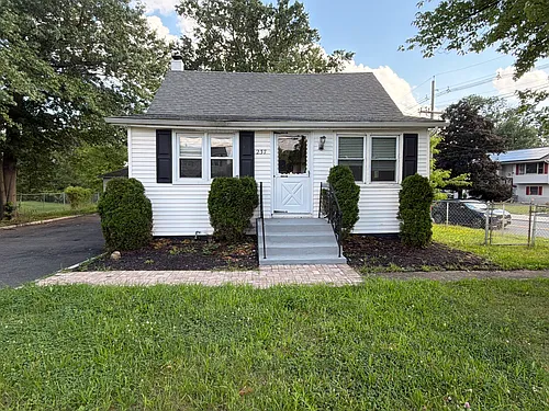237 New Durham Rd Photo 1