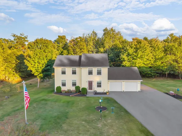 53 Hardwood Drive, Hermon, ME 04401