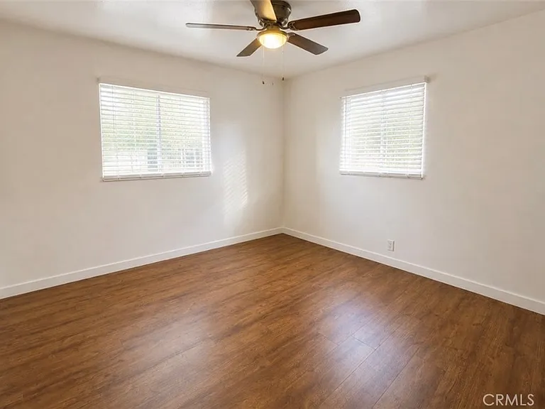 15226 Normandie Ave #B — Photo 21