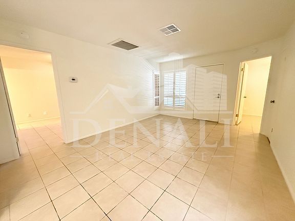 5th image of 93 N Cooper Rd Unit 19