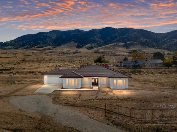 18700 Oneida Ave, Tehachapi, CA 93561