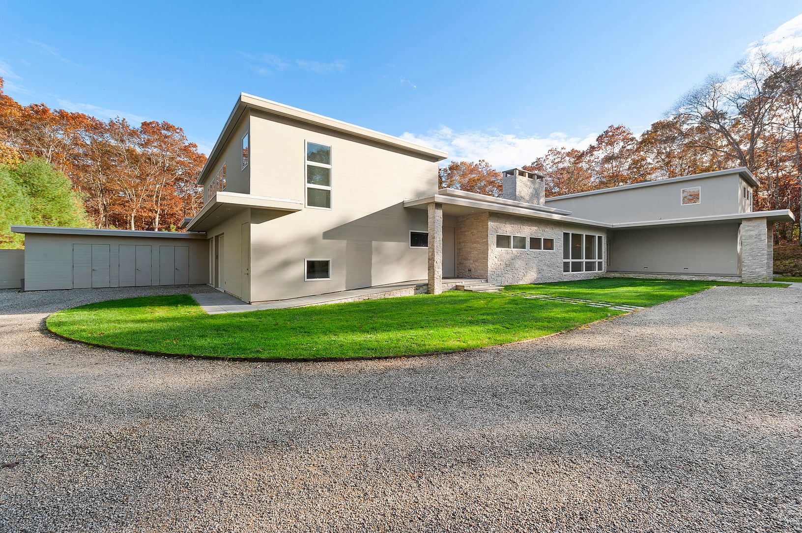  ANOTHER ANGLE OF FRONT SHOWING ATTACHED GARAGE